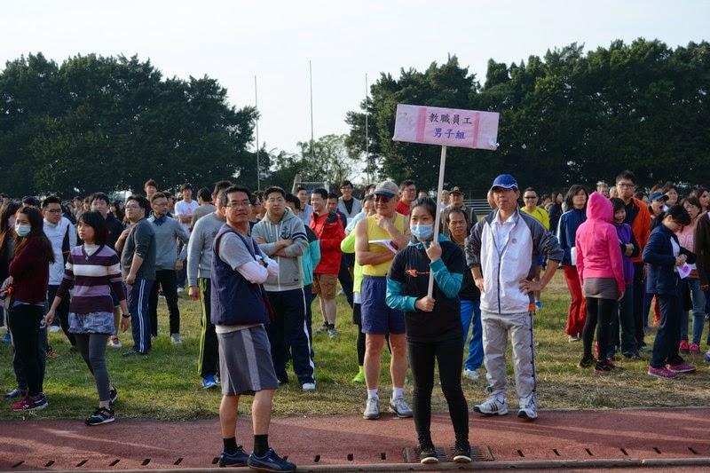 DSC_4187.jpg - Dec 18, 2014 靜宜大學聖誕路跑 [Christmas campus run, Providance University]-7